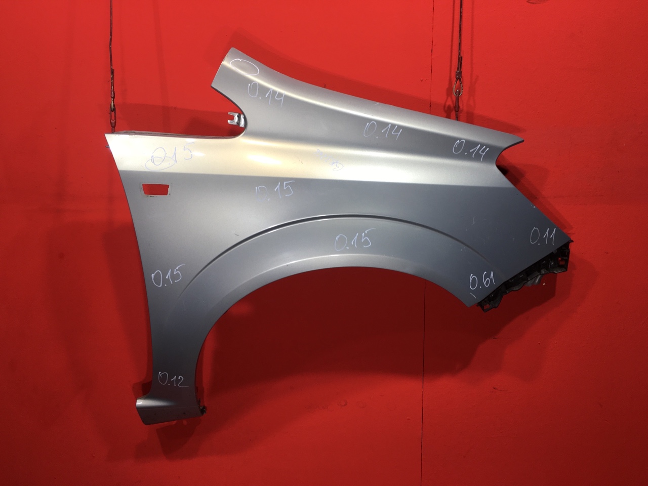 Крыло Opel Zafira B