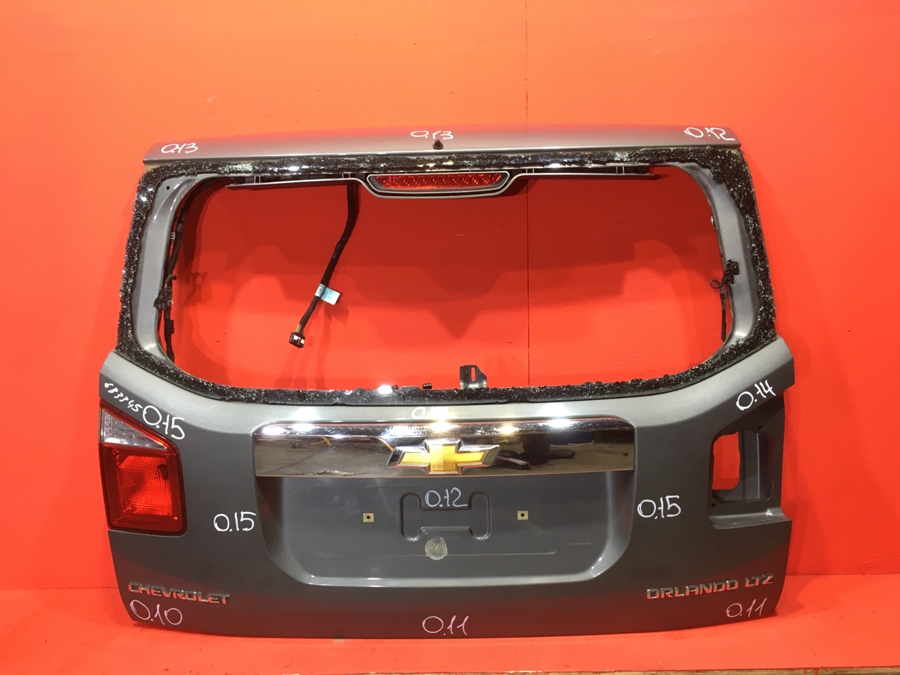 Дверь багажника Chevrolet Orlando
