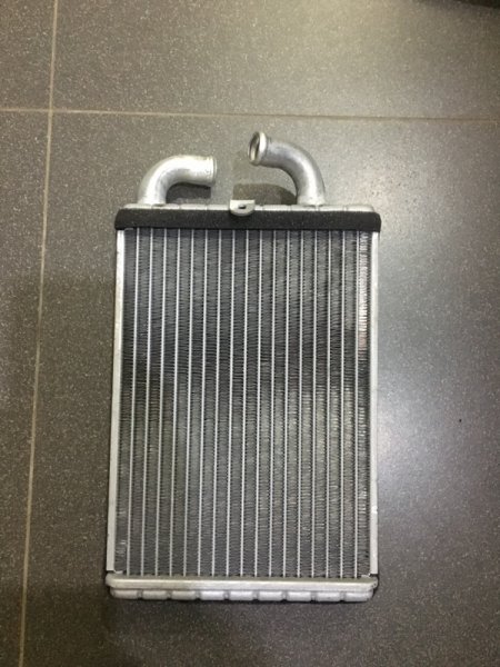 Радиатор отопителя салона UD MK250 FE6 94 HTR111