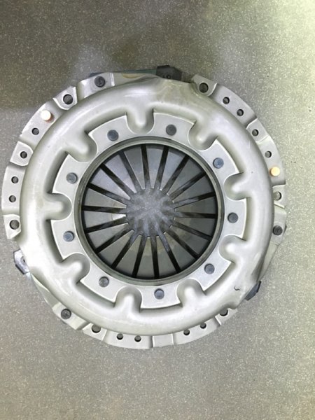 Корзина сцепления Isuzu Elf 4JB1