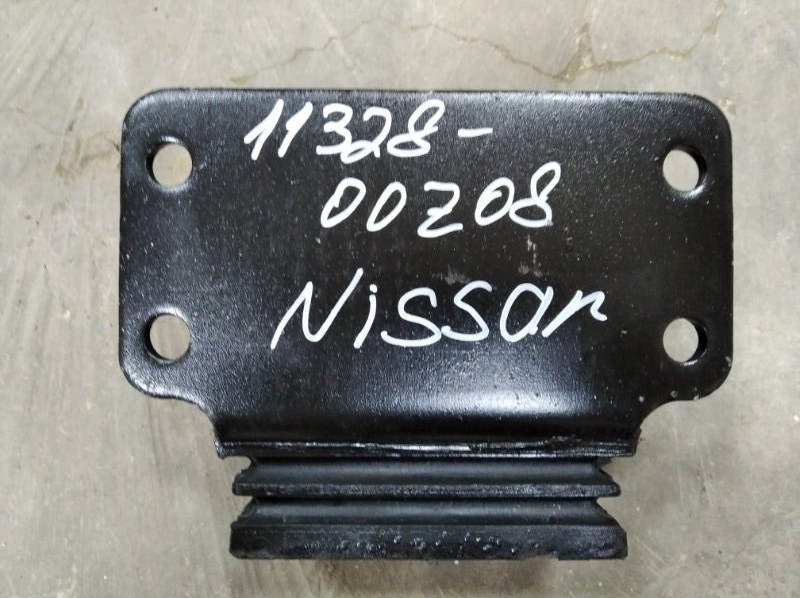 Подушка двигателя Nissan Diesel Big Thumb CW450 RF8 передняя правая
