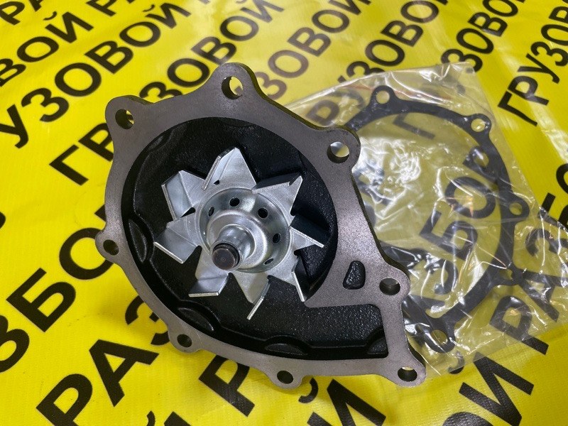 Помпа Nissan Atlas H41 FD42