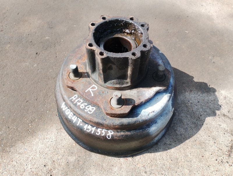 Ступица Mazda Titan WGE4T-151558 TF 1997 задняя (б/у)
