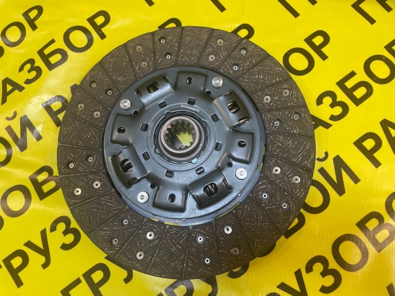 Диск сцепления Mitsubishi Fuso Canter FE517 4D33
