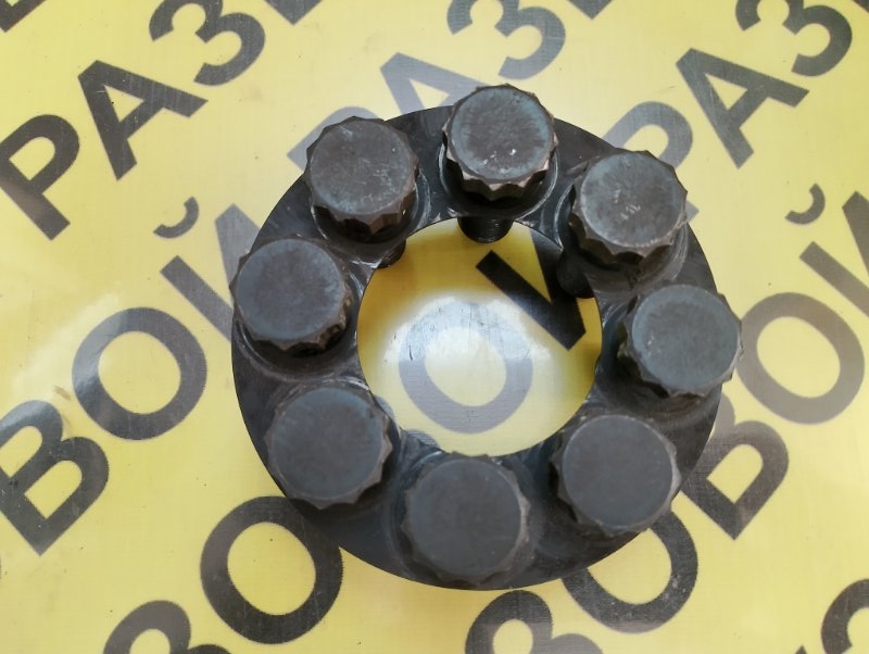 Болт маховика Isuzu Elf NKR71 4HF1