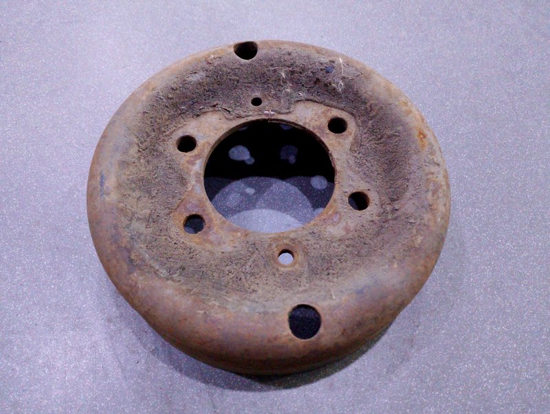 Барабан тормозной Isuzu Forward FRR32 6HE1 (б/у)