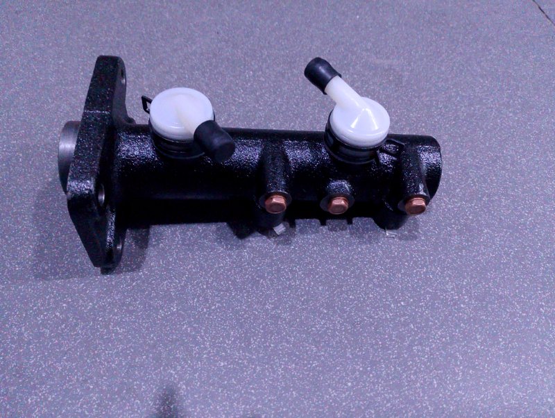 Главный тормозной цилиндр Mitsubishi Canter FB300 4DR5