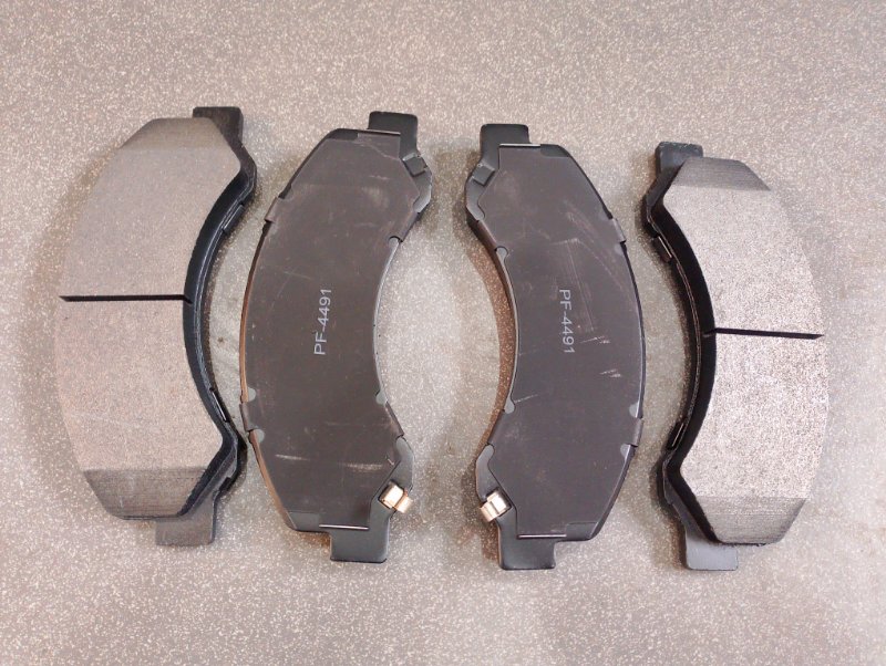 Тормозные колодки ISUZU Elf NQR75