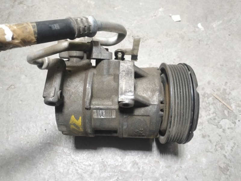 Компрессор кондиционера Toyota Wish ZNE10G 1ZZ-FE