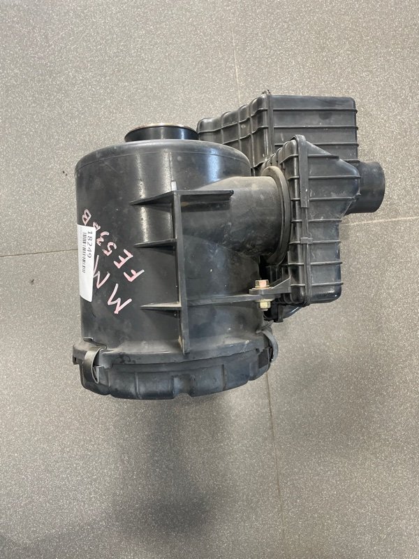 Корпус воздушного фильтра Mitsubishi Fuso Canter FE538 4D35 1996 (б/у)
