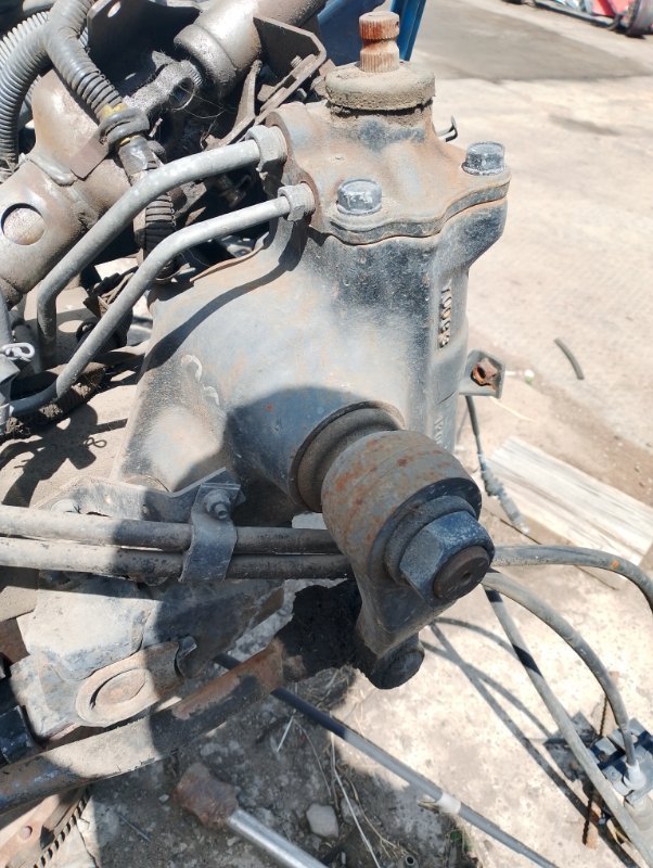 Рулевой редуктор угловой Mitsubishi Fuso Canter FB510B-550379 4G63-BN3055 2000 (б/у)