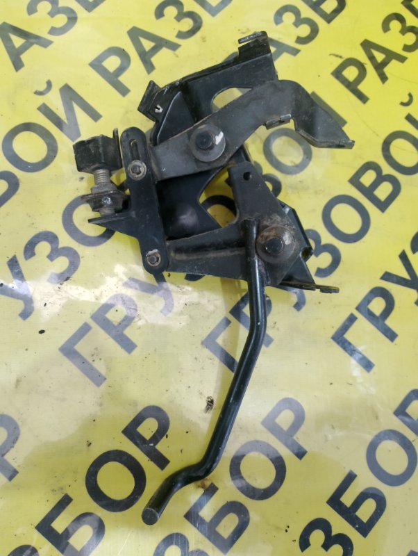 Педаль газа Isuzu Elf NKR66L-7407122 4HF1-254498 1994 (б/у)