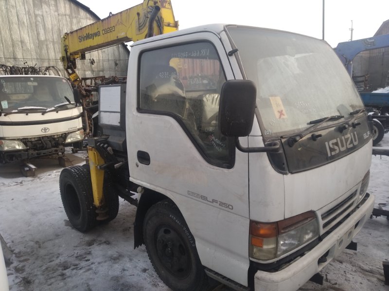 Автомобиль Isuzu Elf NKR66L-7407122 4HF1-254498 1994 года в разбор