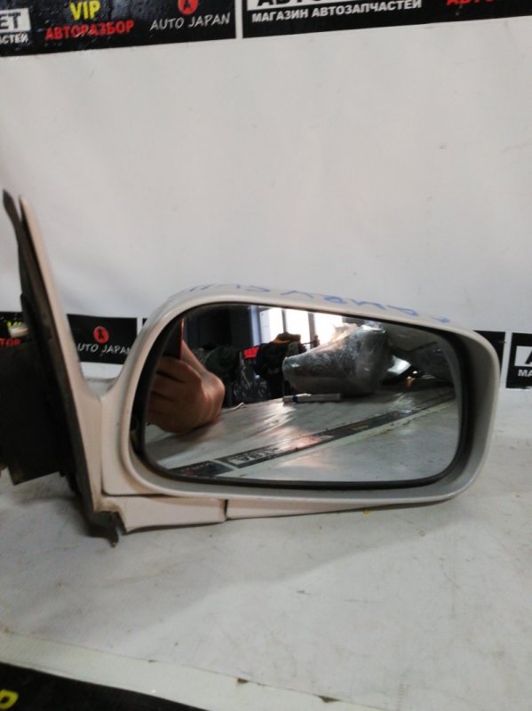 Зеркало Toyota Camry SV40 переднее правое (б/у)