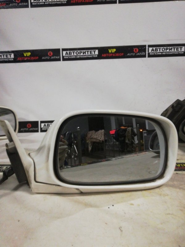 Зеркало Toyota Markii GX100 переднее правое (б/у)