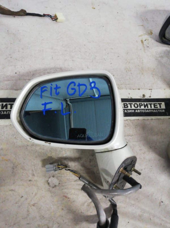 Зеркало Honda Fit GD3 переднее левое (б/у)