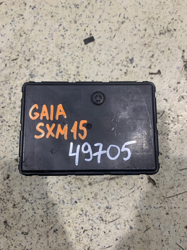 Блок abs Toyota Gaia SXM15 3SFE (б/у)