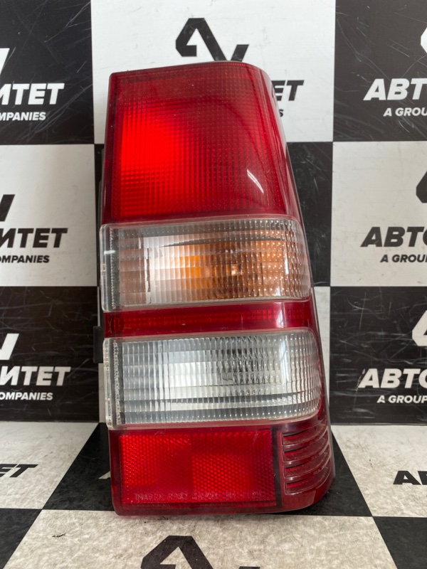 Стоп-сигнал Mitsubishi Pajero Mini H51A правый (б/у)