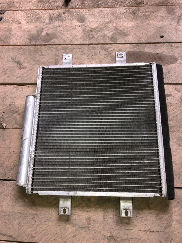 Радиатор кондиционера Toyota Passo KGC10 1KR (б/у)