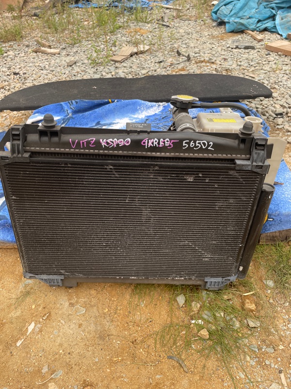 Радиатор основной Toyota Vitz KSP90 1KRFE (б/у)