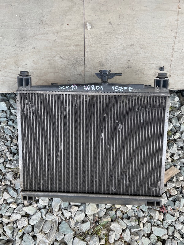 Радиатор основной Toyota Vitz SCP10 1SZFE (б/у)