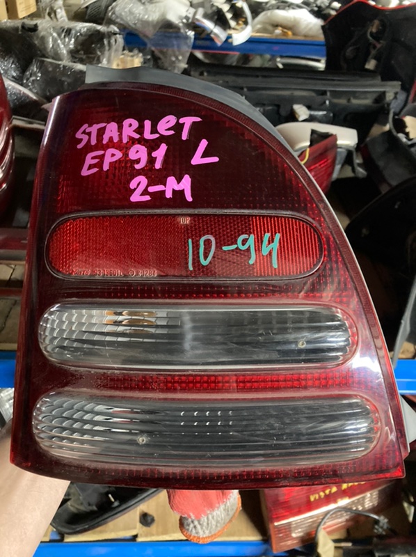 Стоп-сигнал Toyota Starlet EP91 левый (б/у)