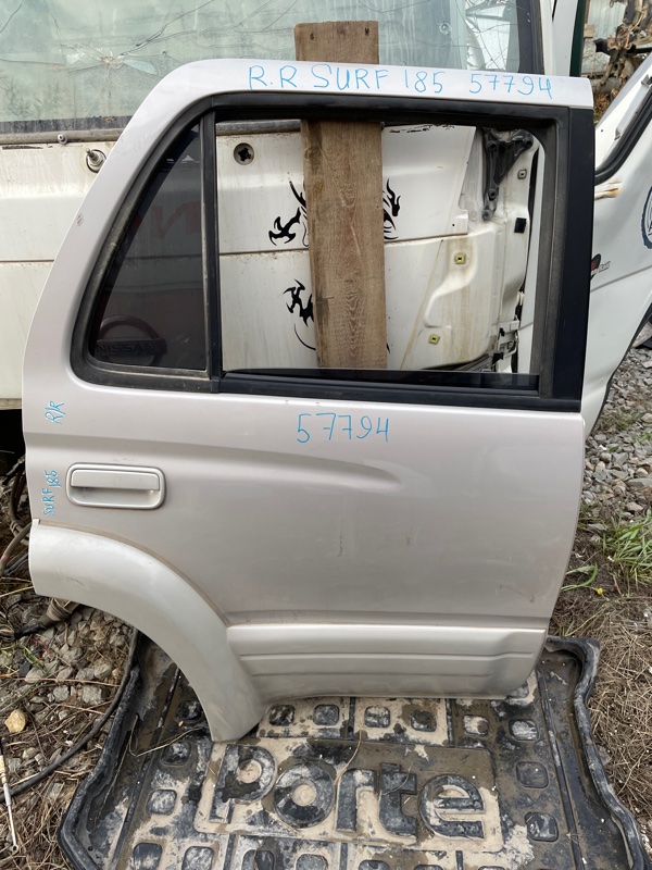 Дверь Toyota Surf KZN185 задняя правая (б/у)