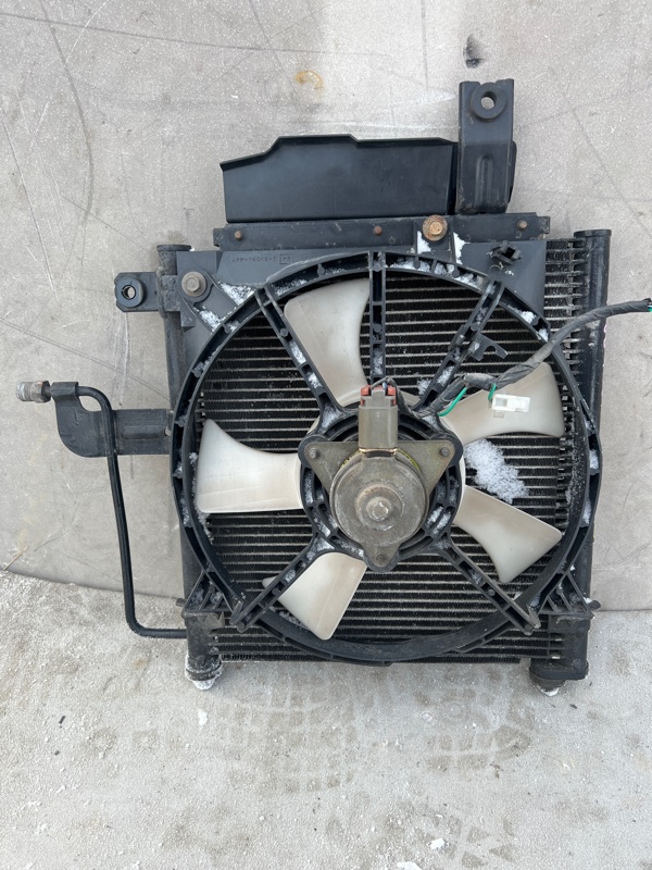 Радиатор кондиционера Mazda Demio DW3W B3 (б/у)