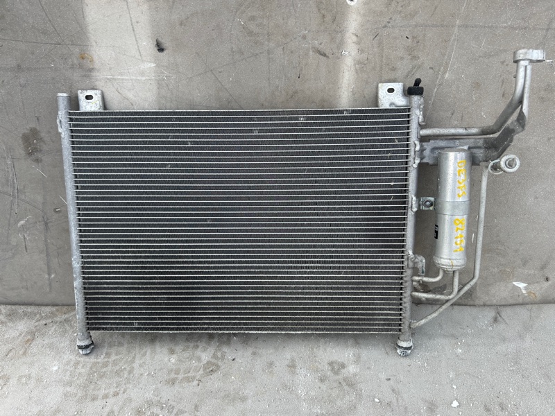 Радиатор кондиционера Mazda Demio DE3FS ZJ (б/у)