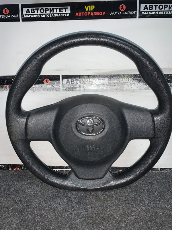 Руль Toyota Vitz KSP130 (б/у)