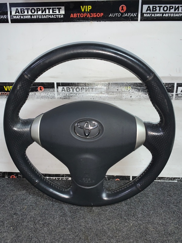 Руль Toyota Sienta NCP81 (б/у)