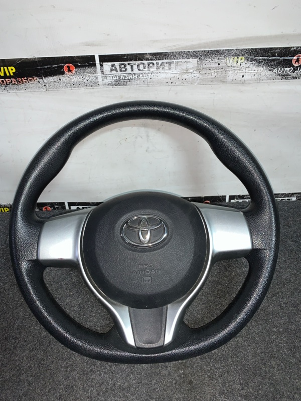 Руль Toyota Vitz KSP130 1KRFE (б/у)
