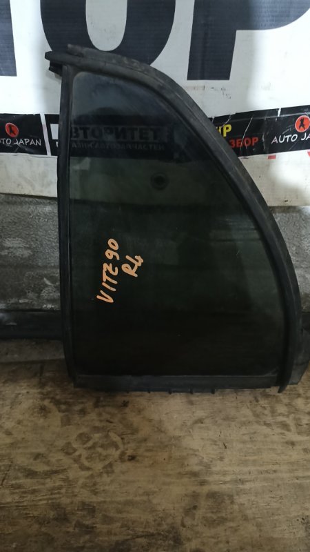 Форточка двери Toyota Vitz KSP90 1KRFE задняя левая (б/у)