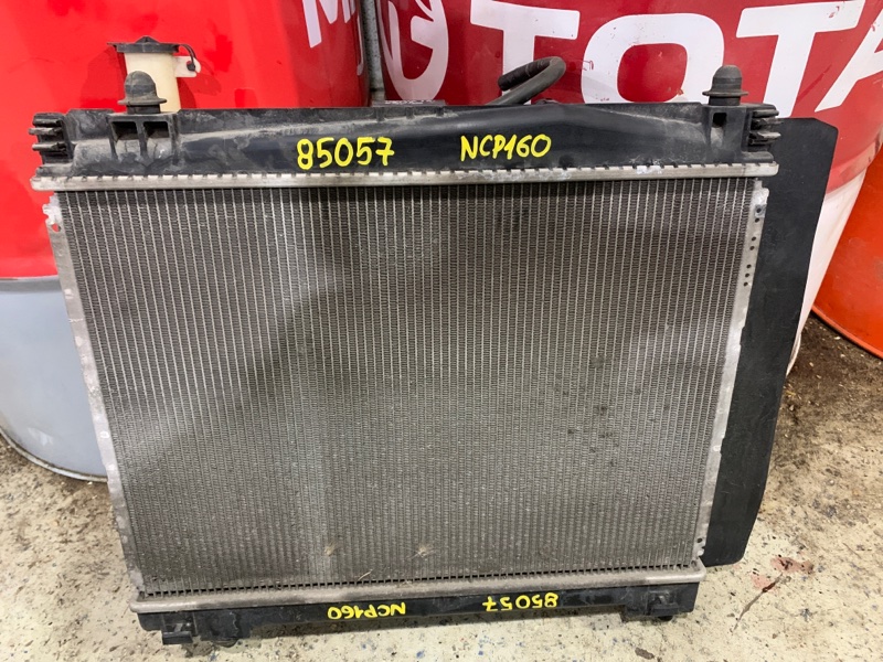 Радиатор основной Toyota Probox NCP160 1NZFE (б/у)