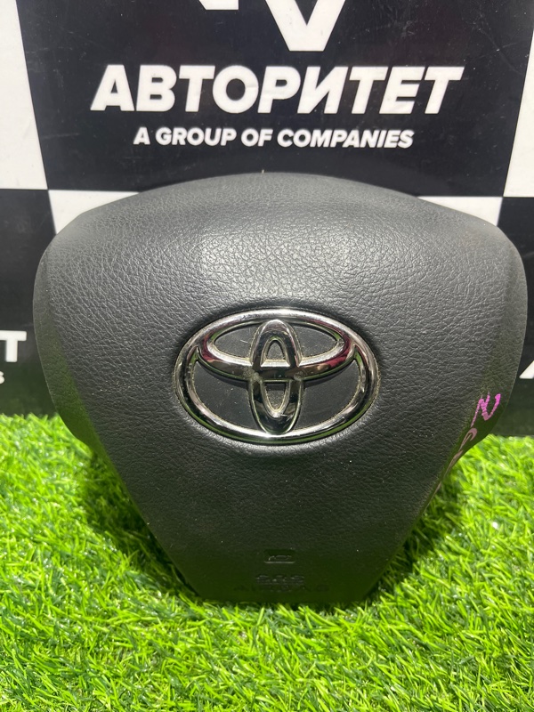 Airbag на руль Toyota Wish ZGE20 (б/у)