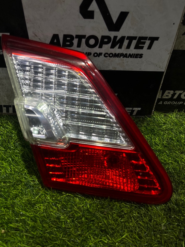 Стоп-вставка Toyota Premio NZT260 задняя левая (б/у)