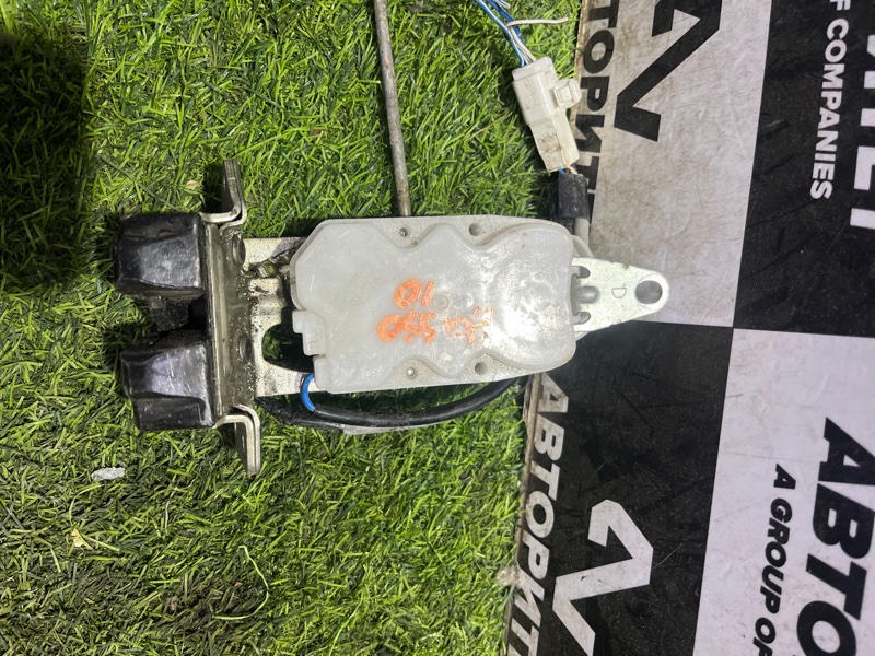 Замок 5-й двери TOYOTA PASSO KGC10 1KRFE (б/у)