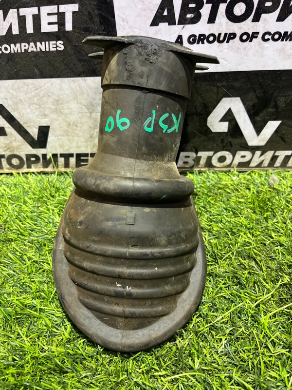 Пыльник рулевой колонки TOYOTA VITZ KSP90 1KRFE (б/у)