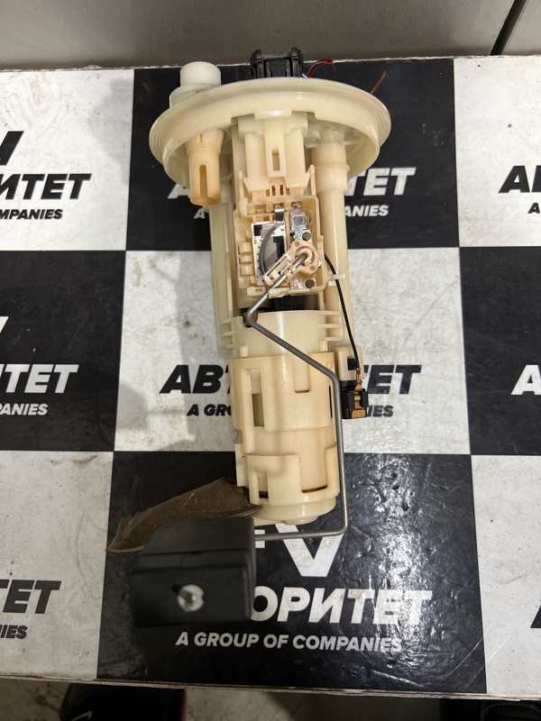 Бензонасос Toyota Passo QNC10 K3VE (б/у)