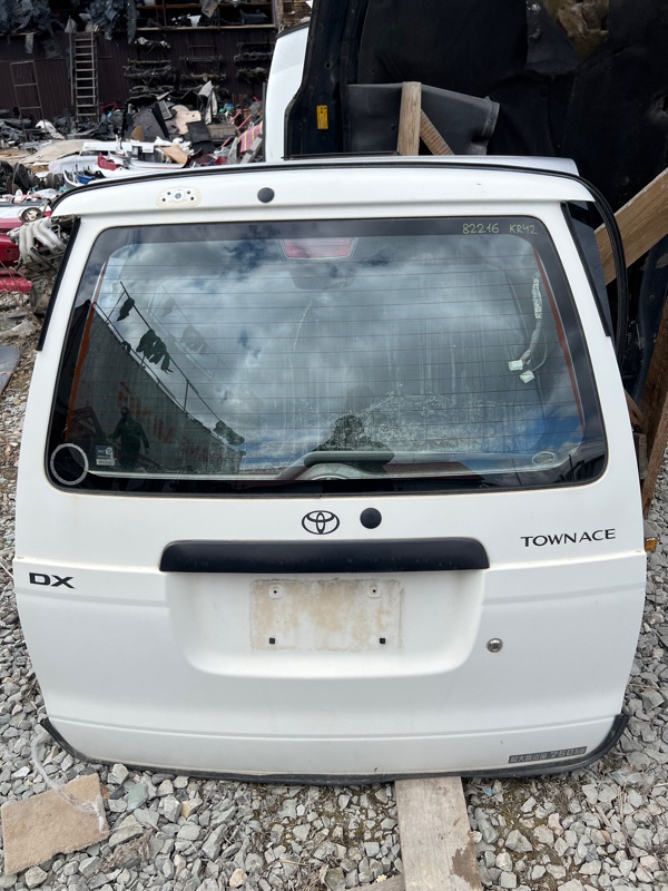 Дверь 5-я Toyota Noah KR42 7K (б/у)