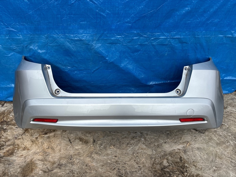 Бампер Honda Fit GP1 LDA задний (б/у)