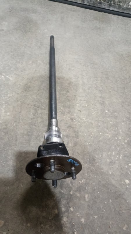 Полуось Toyota Platz NCP16 2NZFE 2000 задний (б/у)