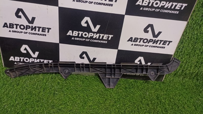 Крепление бампера Toyota Avensis AZT250 1AZFSE 2006 заднее левое (б/у)