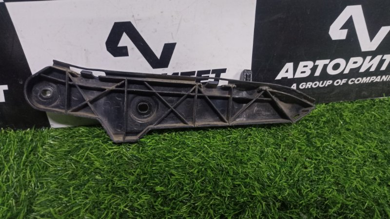 Крепление бампера Toyota Corolla Spacio NZE121 1NZFE 2003 заднее правое (б/у)