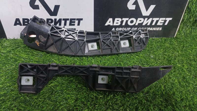 Крепление бампера Mitsubishi Colt Z23W 4A91 2008 заднее правое (б/у)