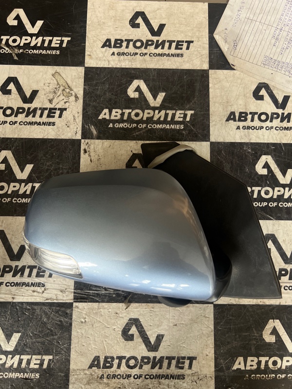 Зеркало TOYOTA COROLLA  FIELDER NZE141 правое (б/у)