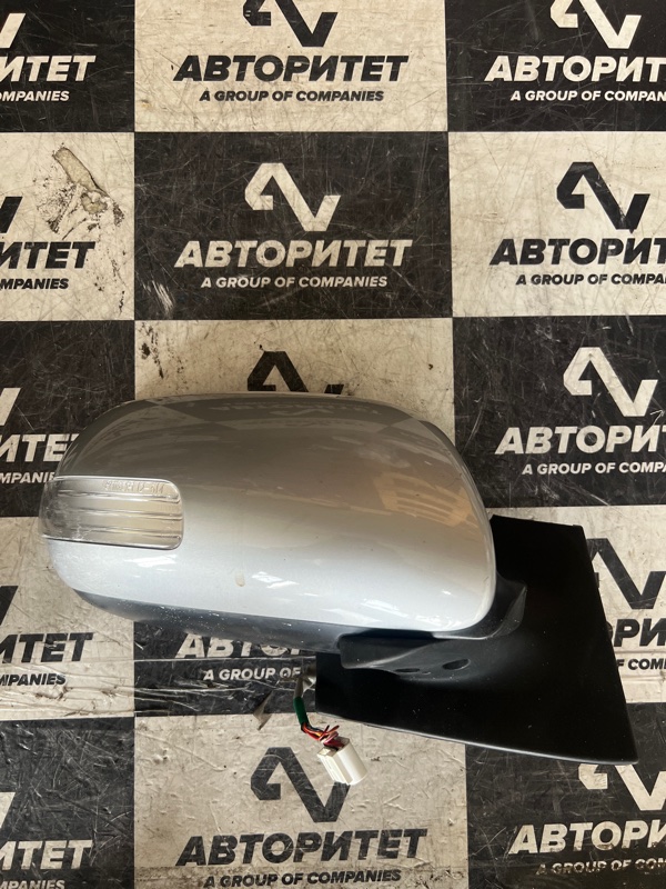 Зеркало TOYOTA VITZ KSP90 правое (б/у)