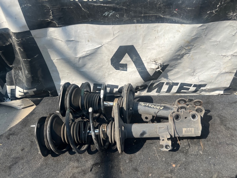 Стойка TOYOTA PREMIO ZZT245 1ZZFE передняя (б/у)