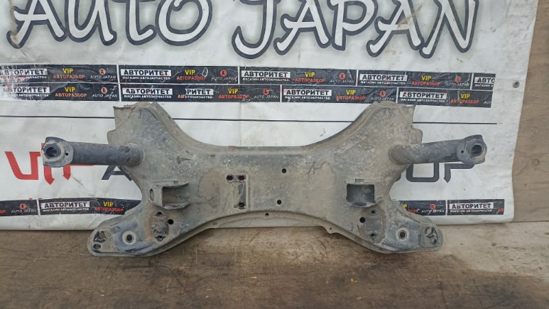 Балка под двс TOYOTA IST NCP65 1NZFE 2006 (б/у)
