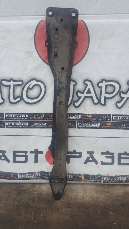 Балка под двс NISSAN PRIMERA TP12 QR20DE 2002 (б/у)